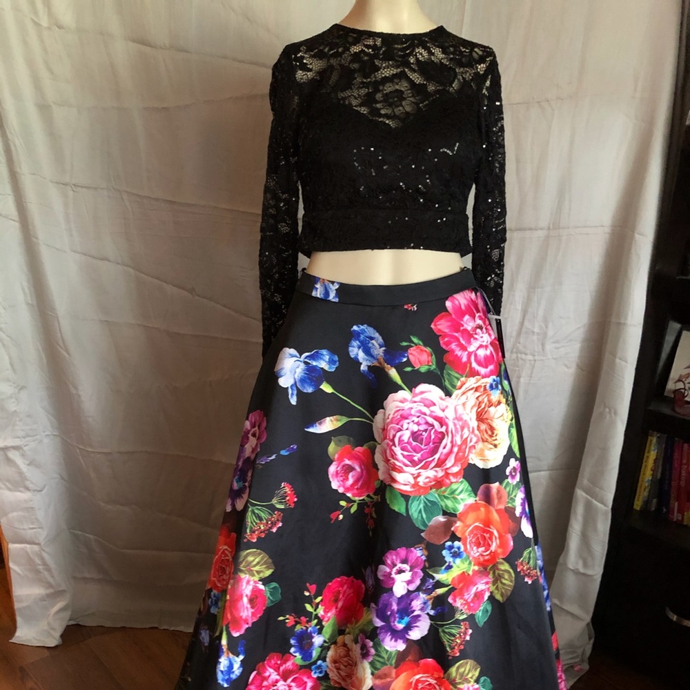 2 piece long sleeve evening dress